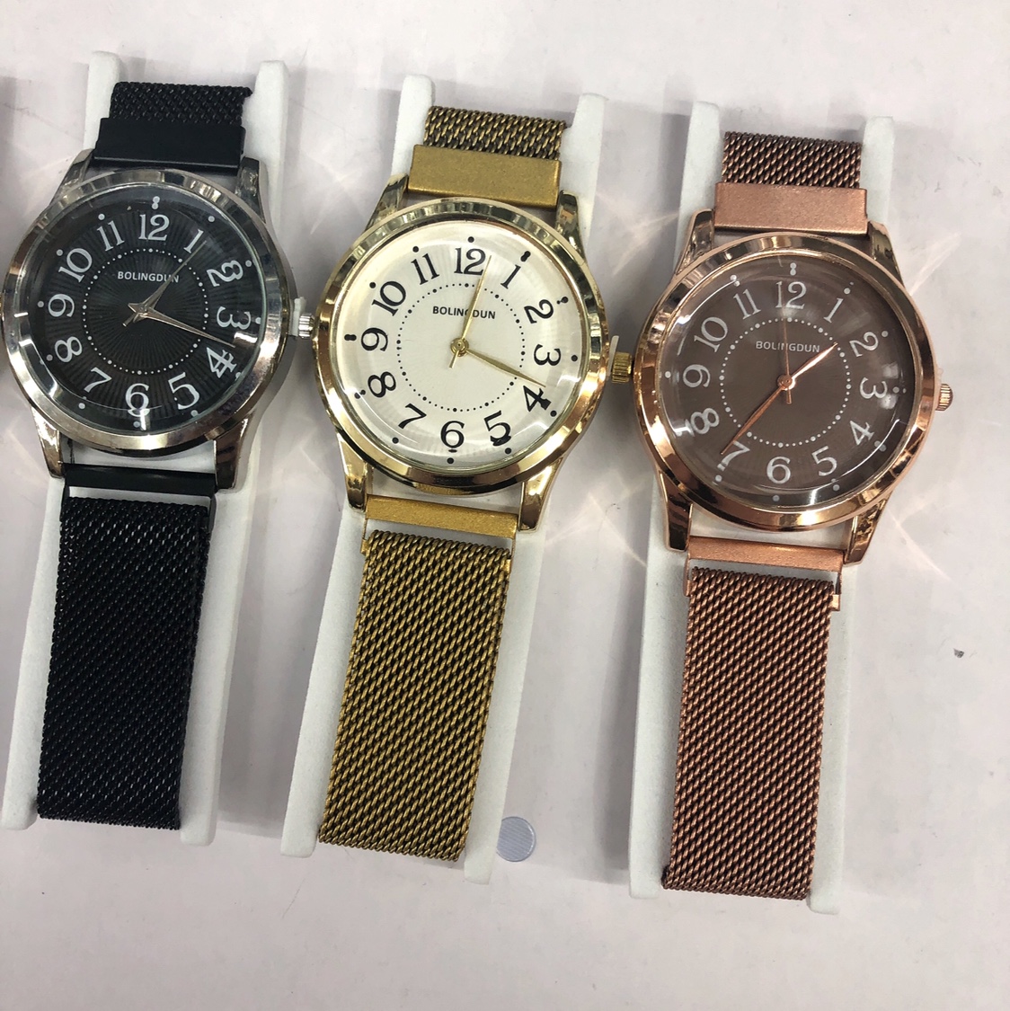 Men's watch, fashionable, simple quartz watch, waterproof Milan strap 1 Specification image