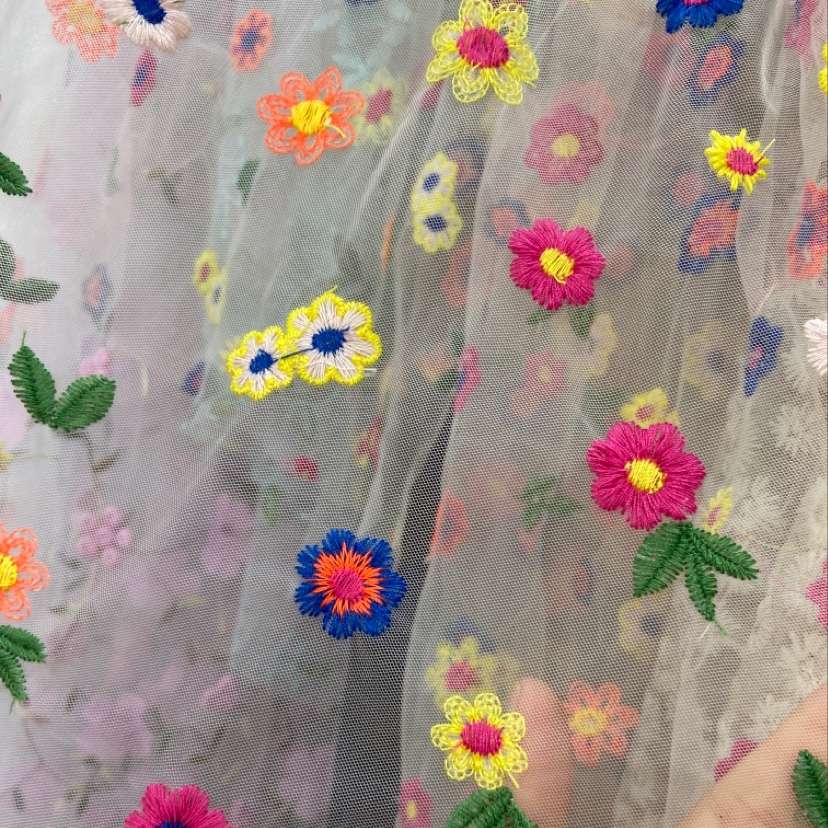 绿叶多彩小绣花网纱装饰品工艺品头饰图