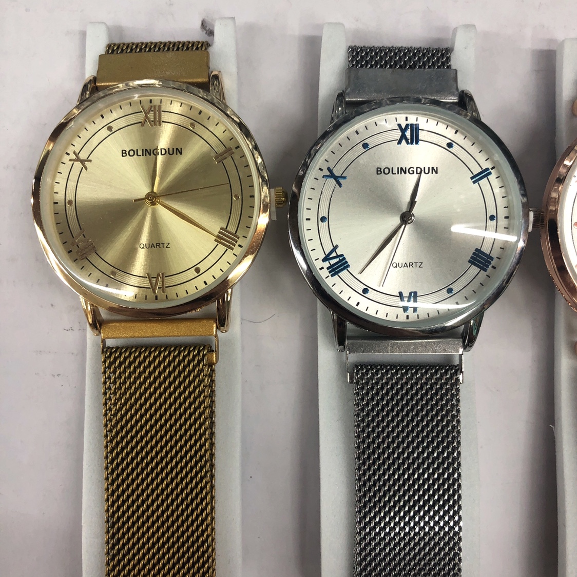 Men's watch, fashionable, simple quartz watch, waterproof Milan strap 11 details Picture