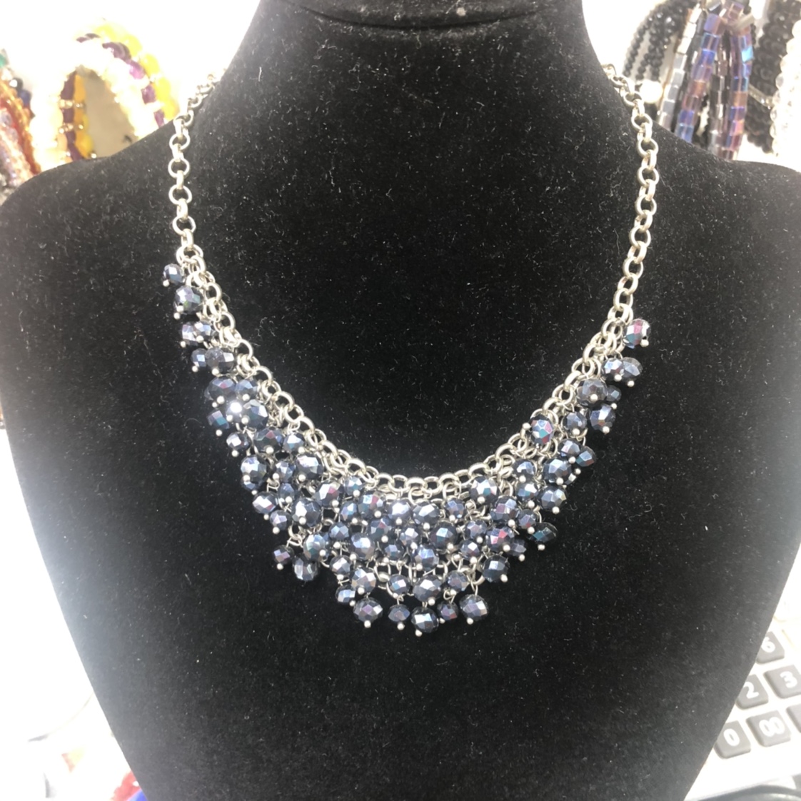 European and American short crystal necklace thumbnail