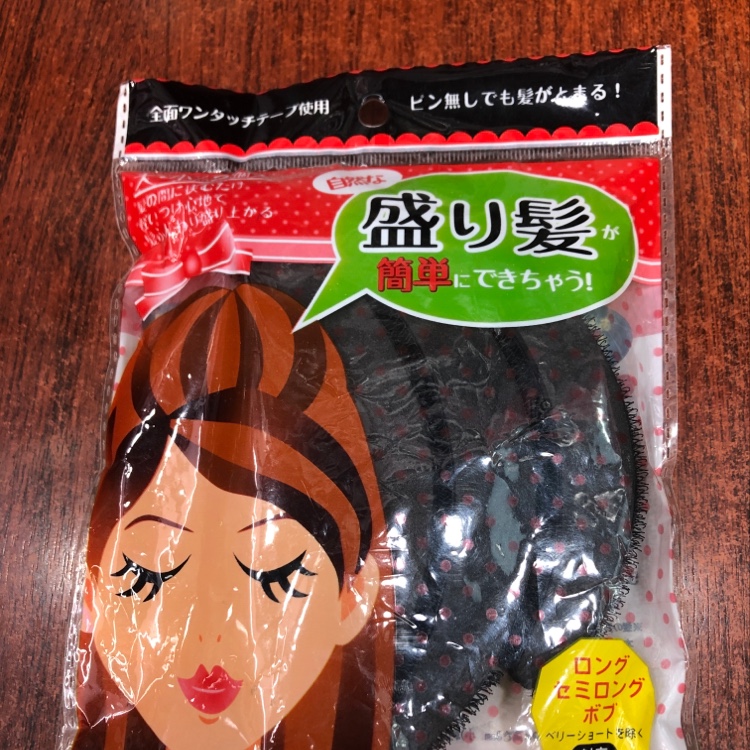 Crescent lift hair pad thumbnail