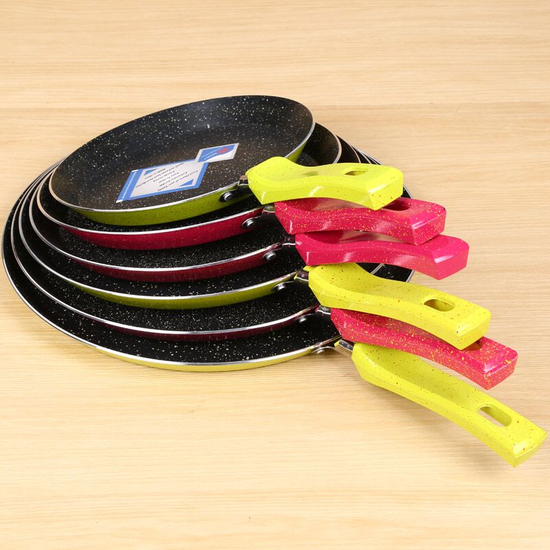 Shallow frying pan
