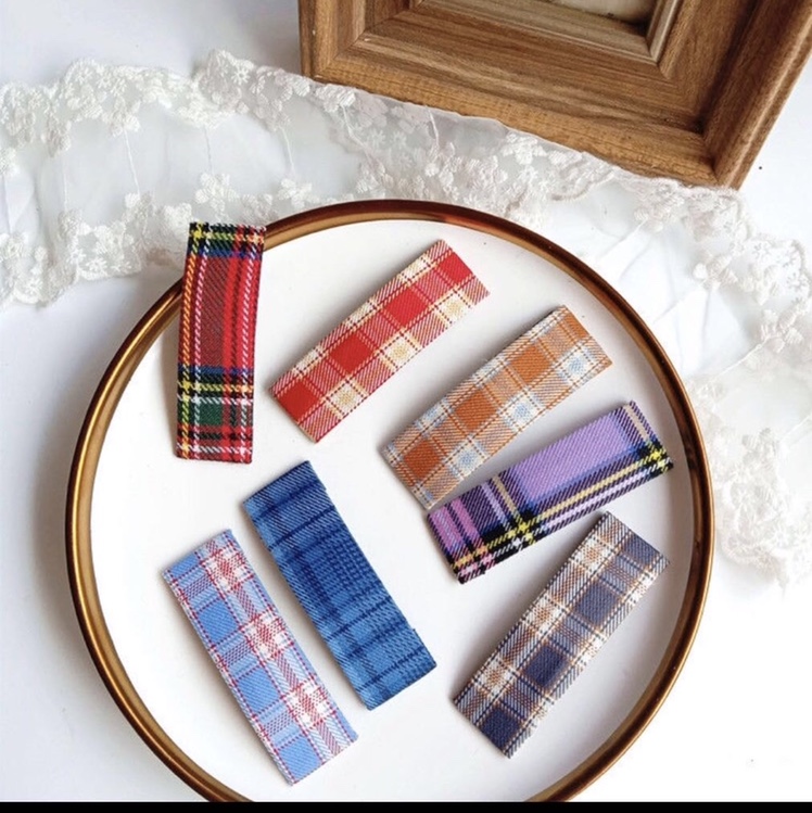 Korean-style romantic, beautiful and happy baby holder Hong Kong Chen accessories