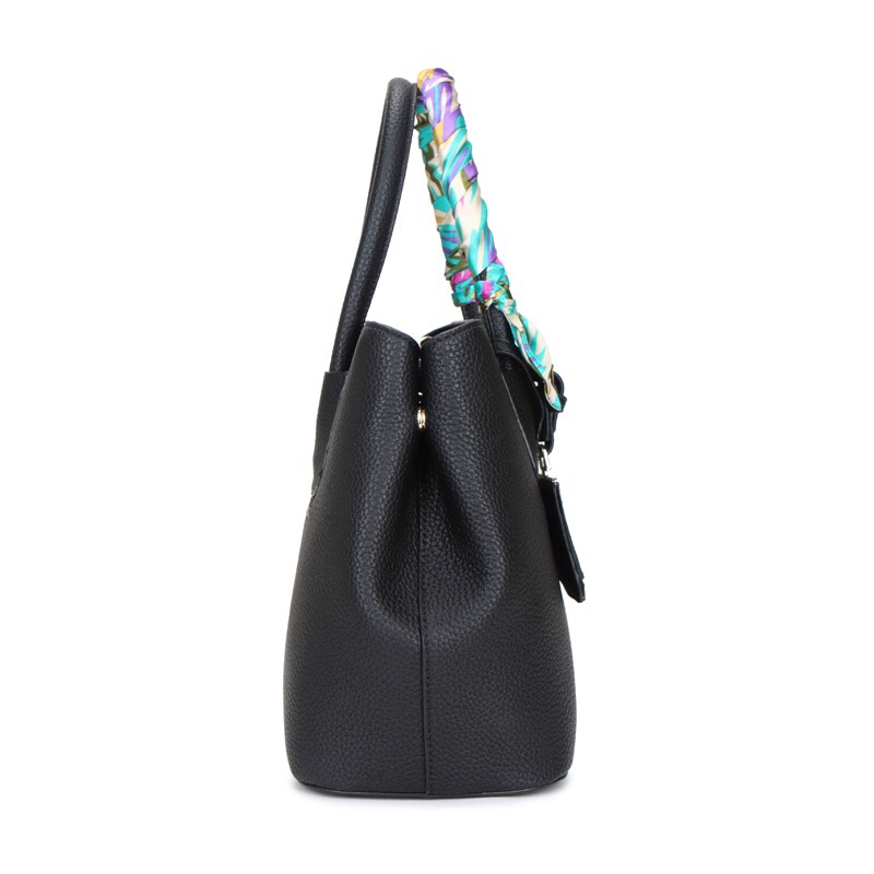 Handbag 6 Application Scenario