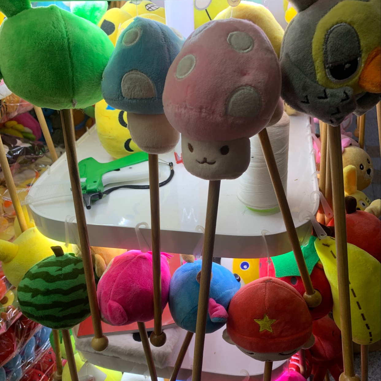 Mix colors with massage sticks Specification image