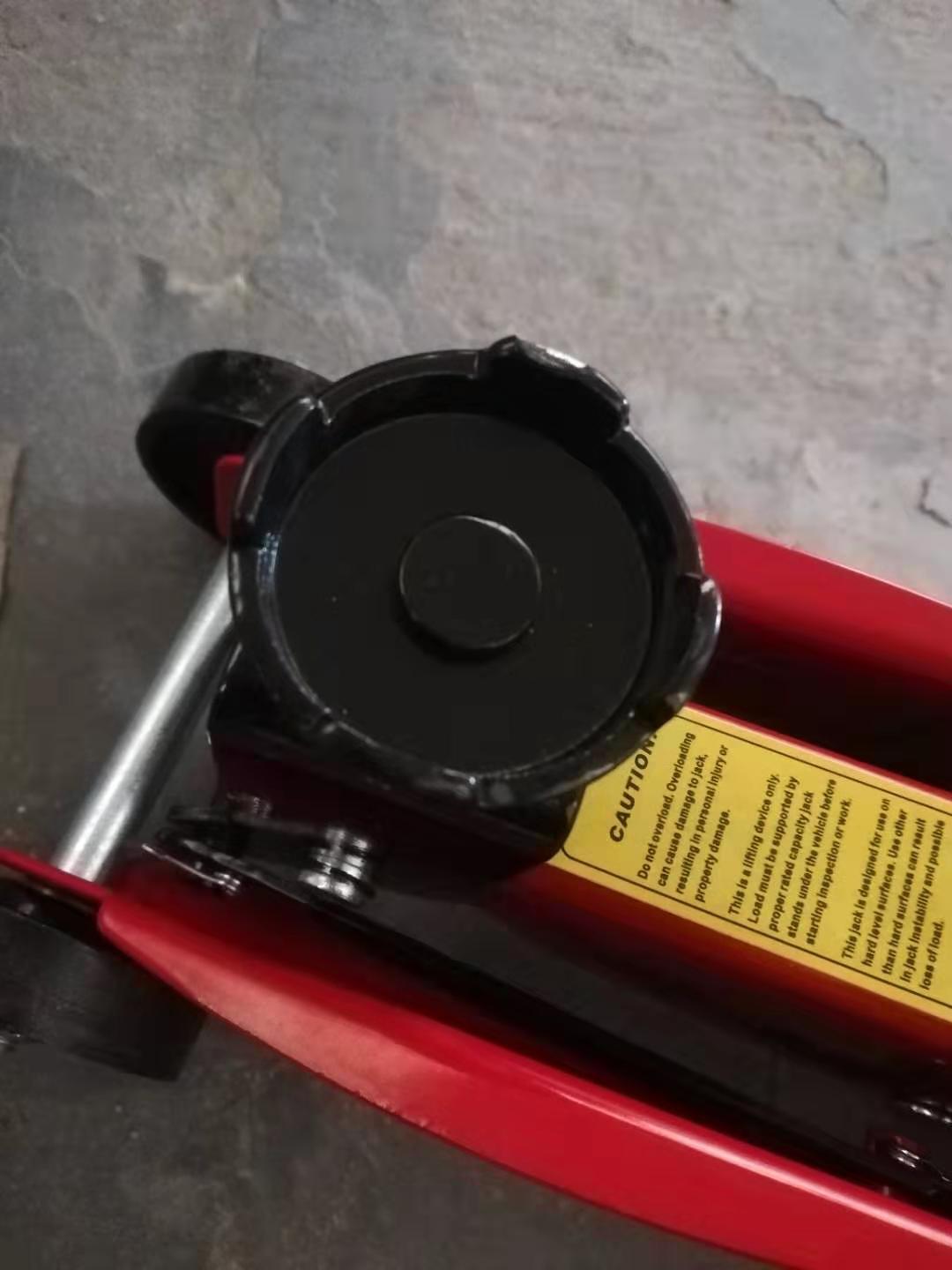 Horizontal jack 2T color box thumbnail