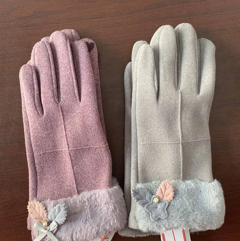 For women, velvet thumbnail