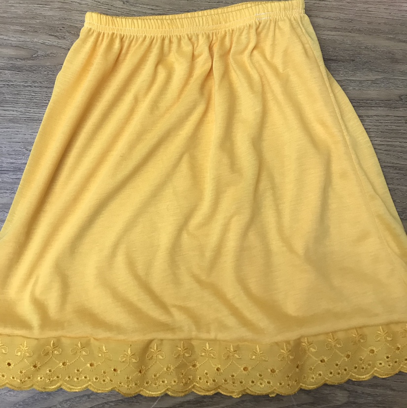 The petticoat - 603 - a thumbnail