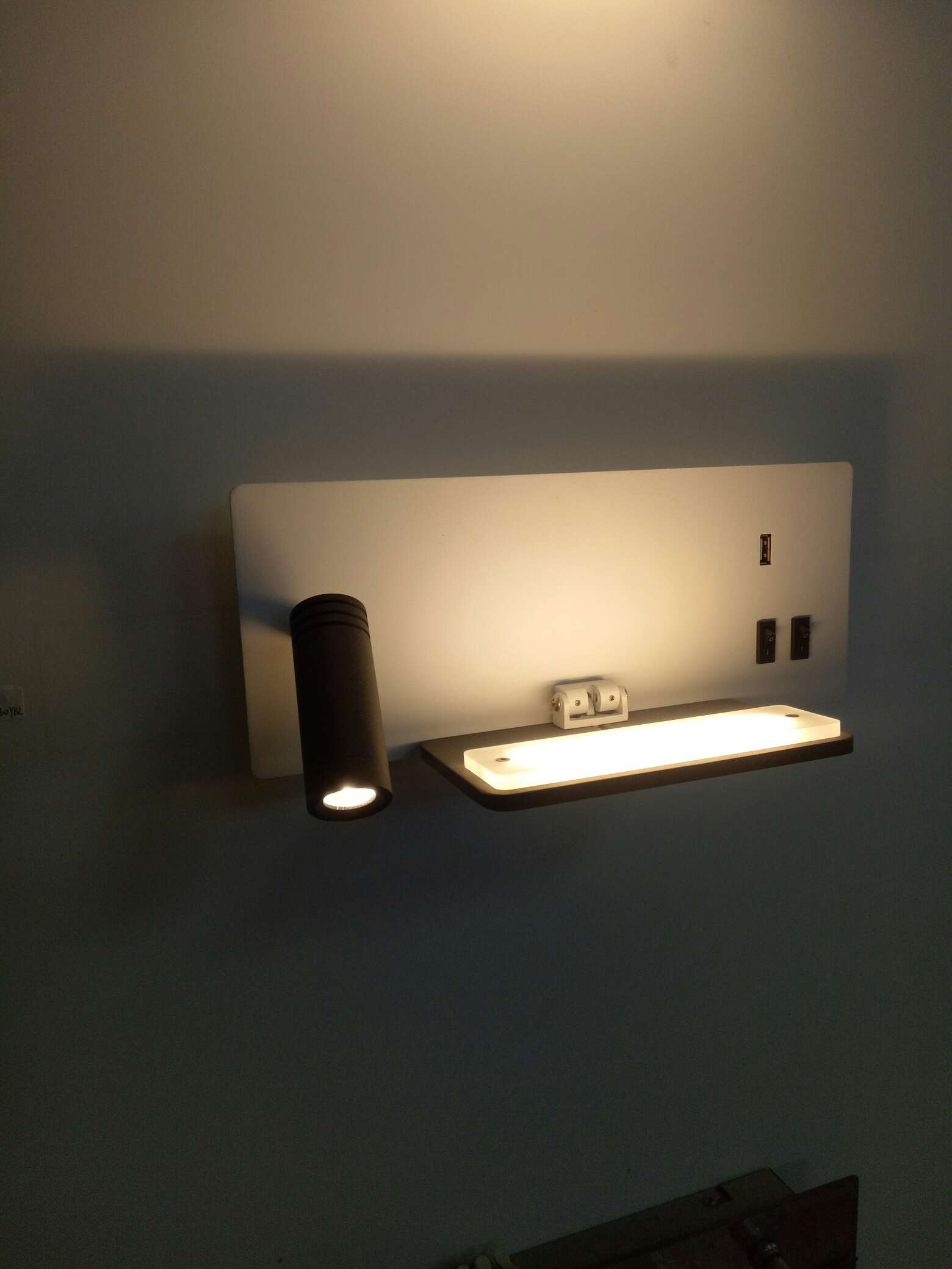 床头灯壁灯卧室现代简约轻奢创意北欧客厅背景灯详情1