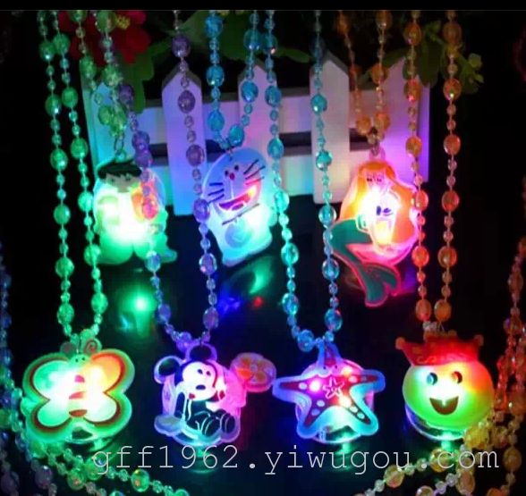 Children's cartoon soft glue luminous necklace Luminous concert necklace stall toys new strange children's toys thumbnail
