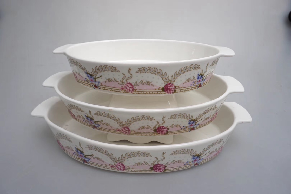 Three oval baking trays for the baked flowers details Picture