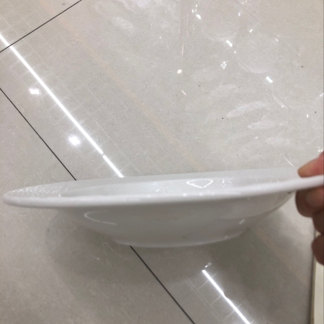 9-inch relief flat-edge soup platters, 48 pieces per box, factory direct sales, wholesale and retail, in stock, offline physical store. Please consult before placing an order details Picture