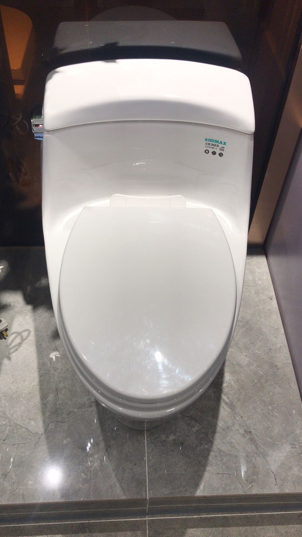 TOTO923 toilet thumbnail