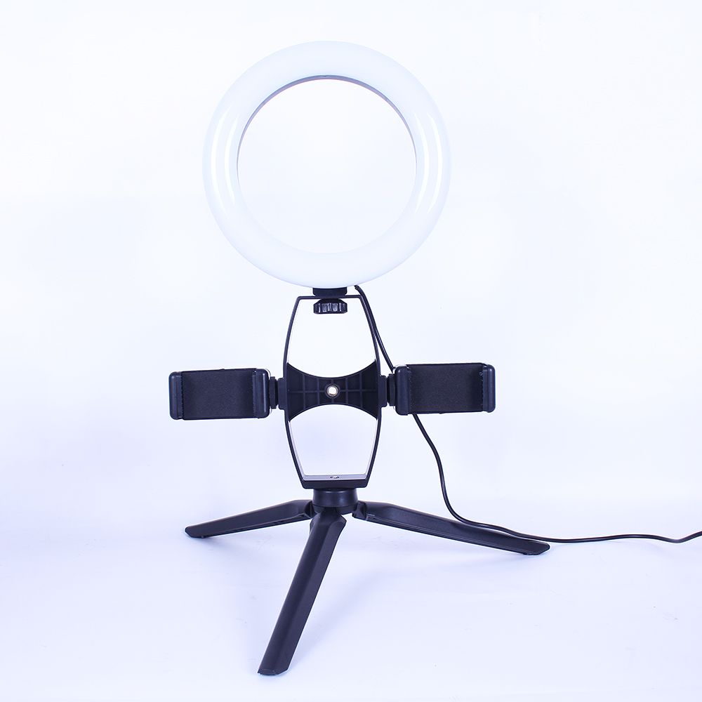 相机三脚架实物图