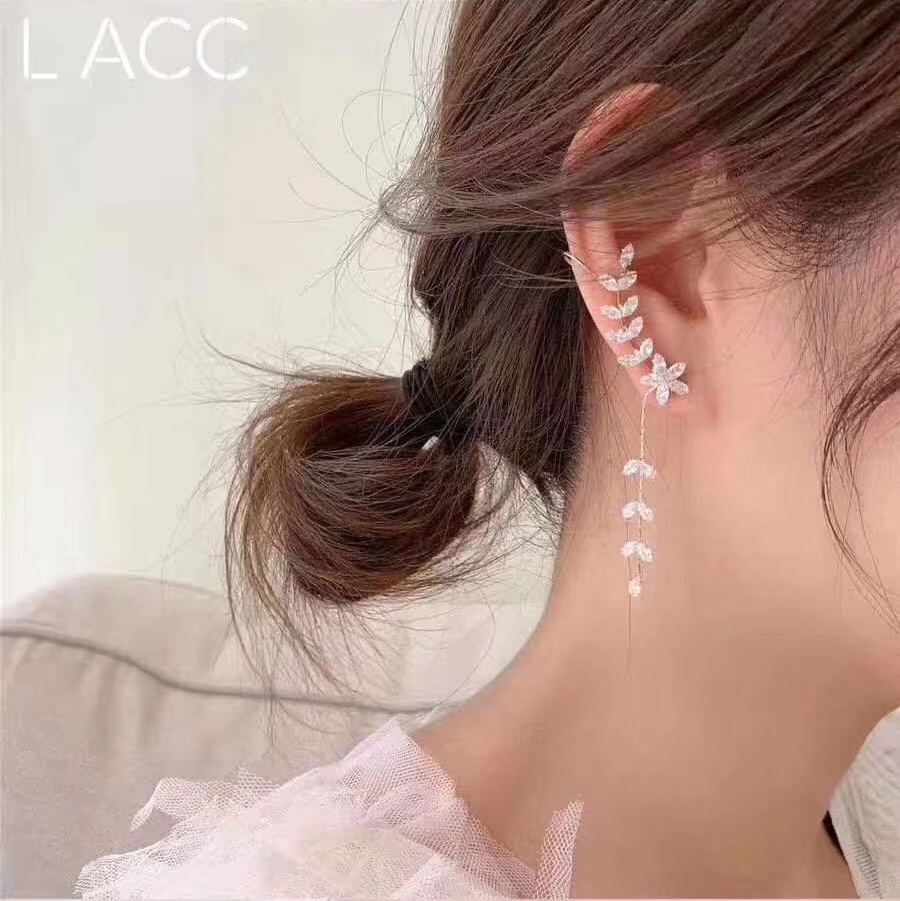925 Zircon flower super fairy earrings super flash retro temperament European and American high sense of earrings buckle earrings thumbnail