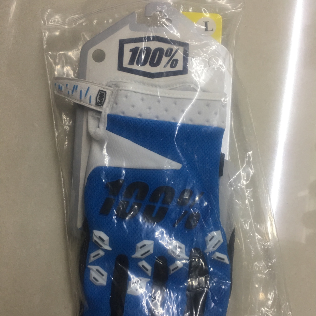 Glove 2