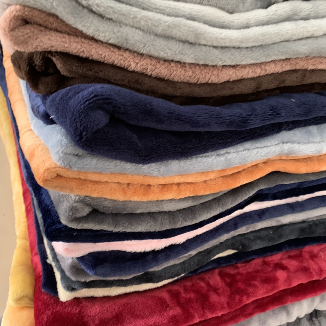 舒适透气2021年厂家直销蚕丝毯真丝毯爆款毯
