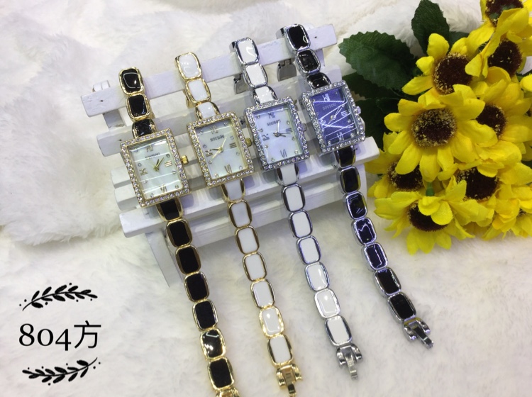 Fashion glue drip diamond bracelet women's watch, domestic sales and foreign trade alloy quartz watch