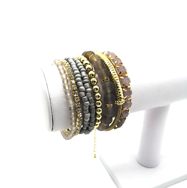 Bracelet 28 thumbnail