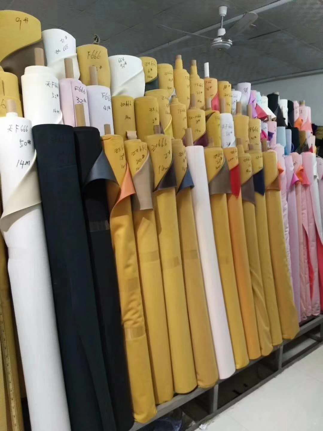 Yiwu Zhongxing Leather Co., LTD describe pic - 4