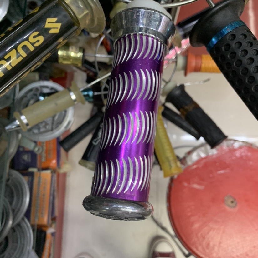 The motorcyclist carries the 15 thumbnail