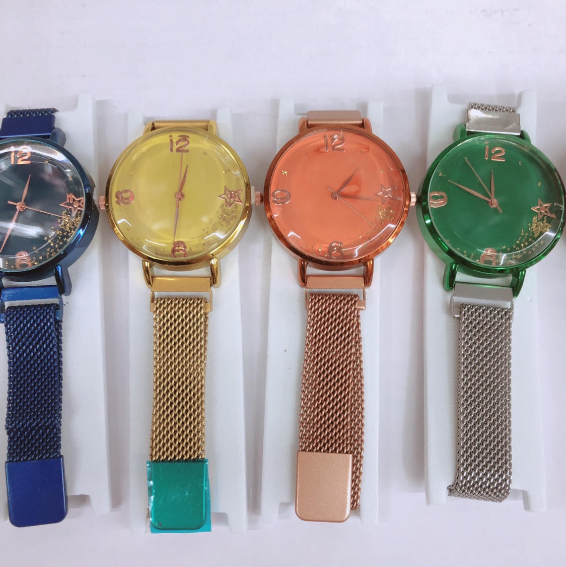 Milan strap watches, ladies' watches, small dials, trendy and fashionable quartz watches, student 9 Application Scenario
