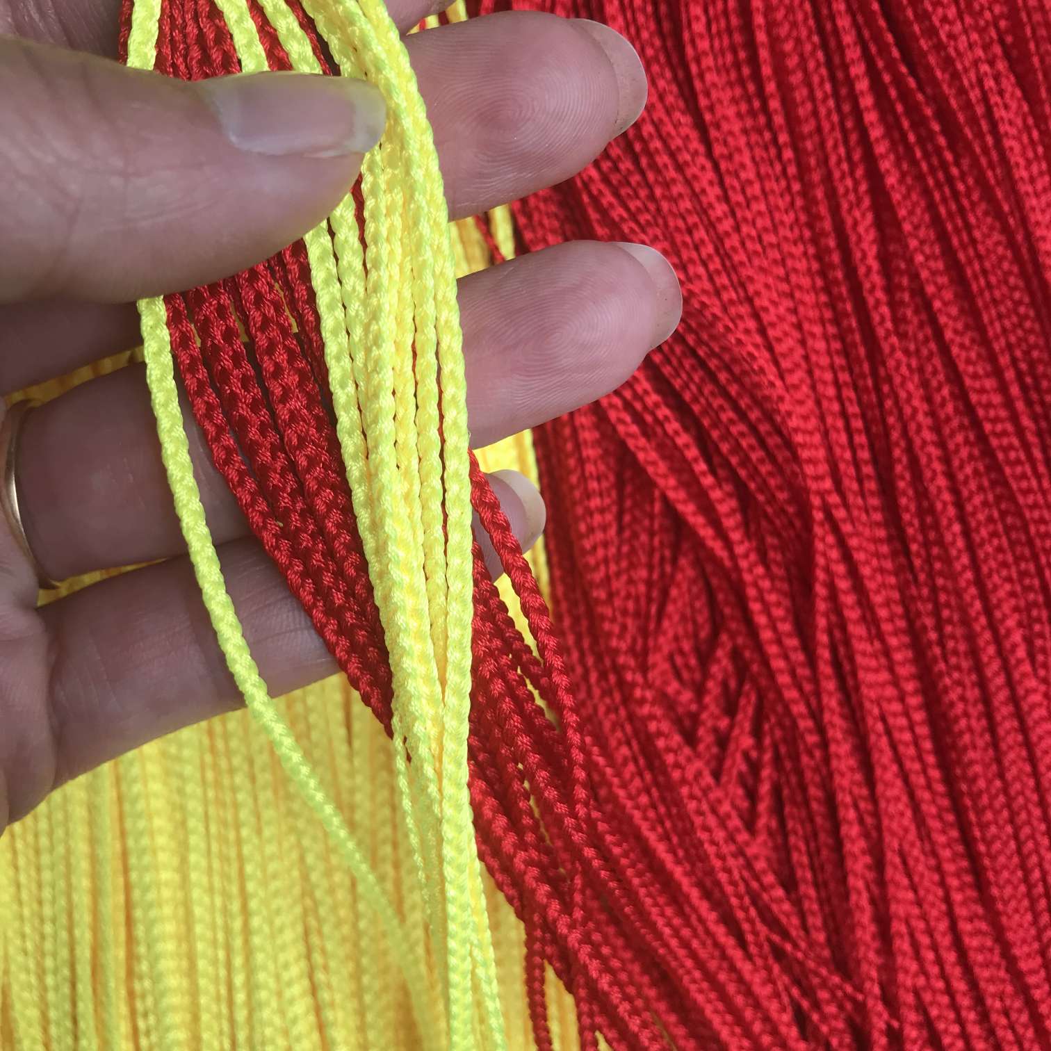 三股小辫子绳，绣花线小辫子，三股绳，扭花绳细节图