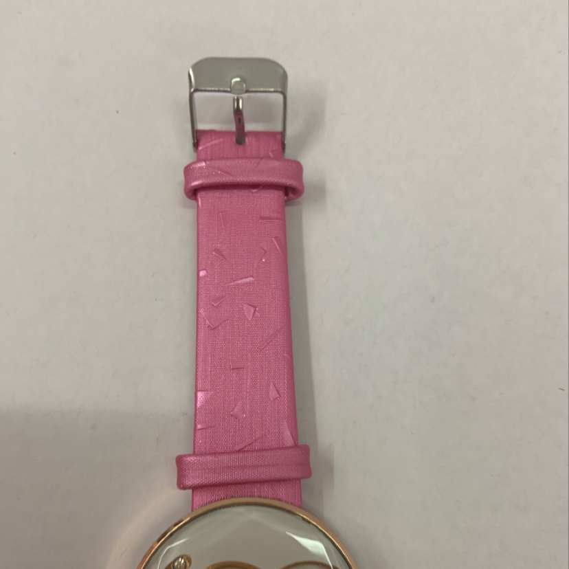 粉色表带个性钻表细节图