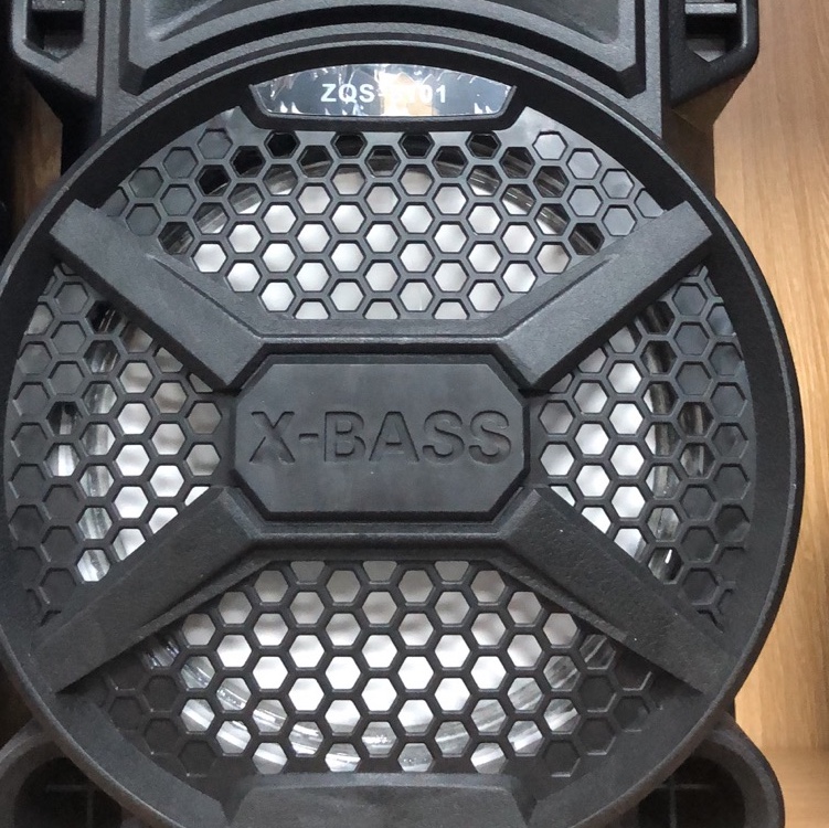 X-BASS户外立体音箱