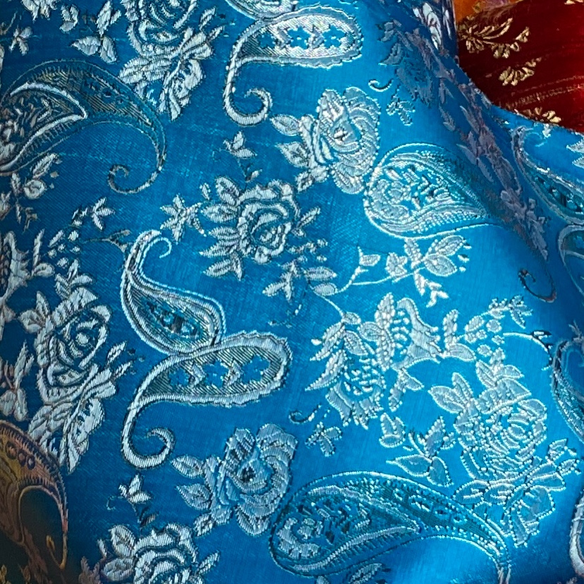 Blue Silver Border Embroidered Fine Leather Brocade Fabric Craft Decoration Gift Wrap Cloth Clothing Specification drawing