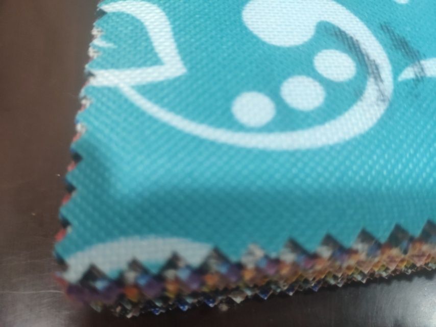 厂家直消  600D水仙花 PVC皮革大量现货高中低档箱包沙发鞋材面料详情图2