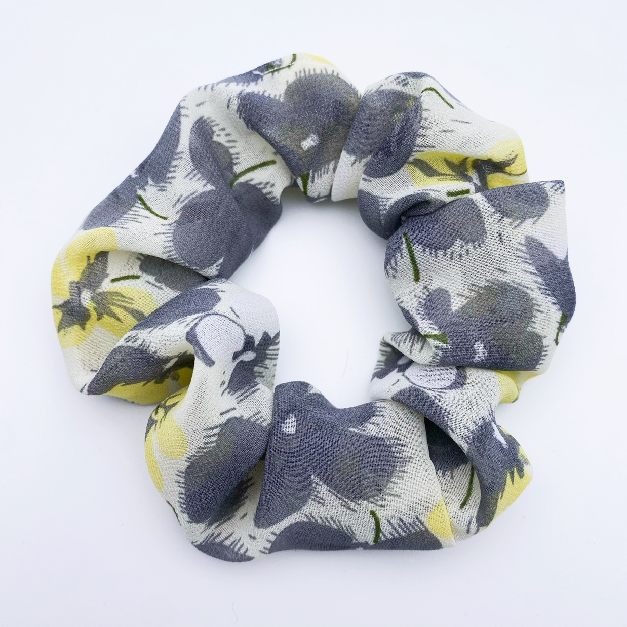 Beautiful Chiffon Flower Scrunchie Specification drawing