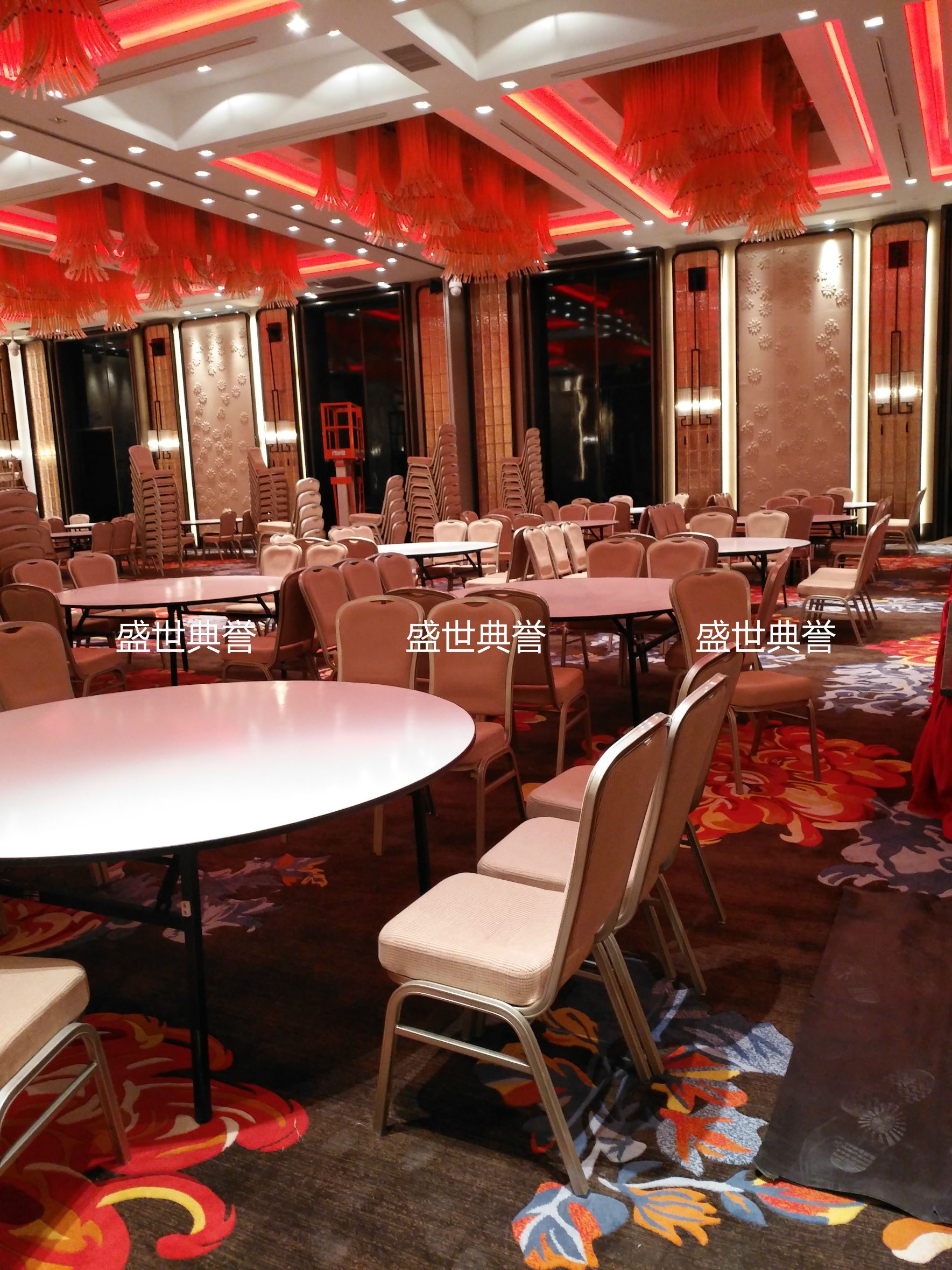 杭州星级酒店铝椅饭店宴会厅铝合金椅子婚宴会议酒席桌椅定做详情图1