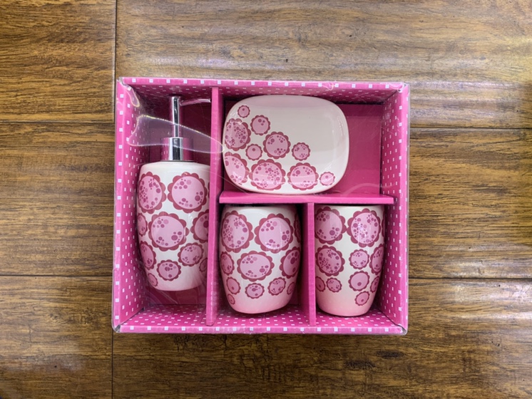 陶瓷卫浴四件套-粉色花图
