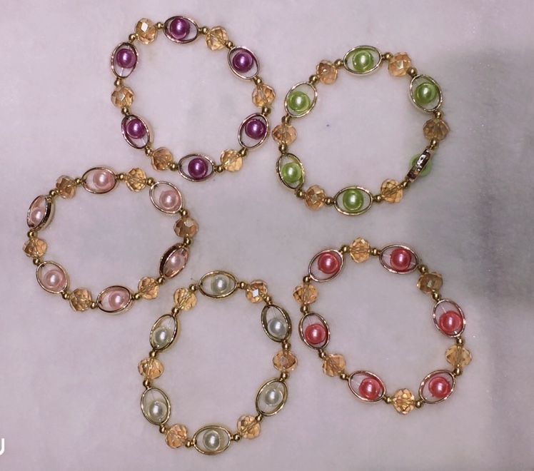 Pearl rings thumbnail