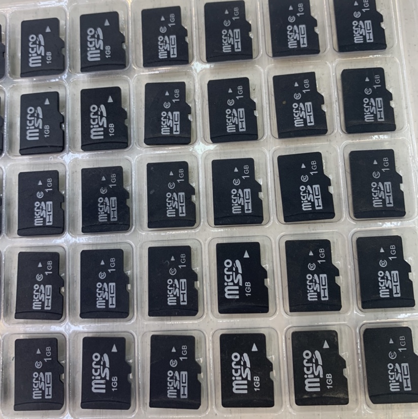 内存卡TF足量高速内存卡2G4g8G