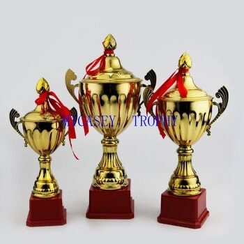 A small metal trophy with a lid is a special prize for children's dance competitions in sports meetings Specification image