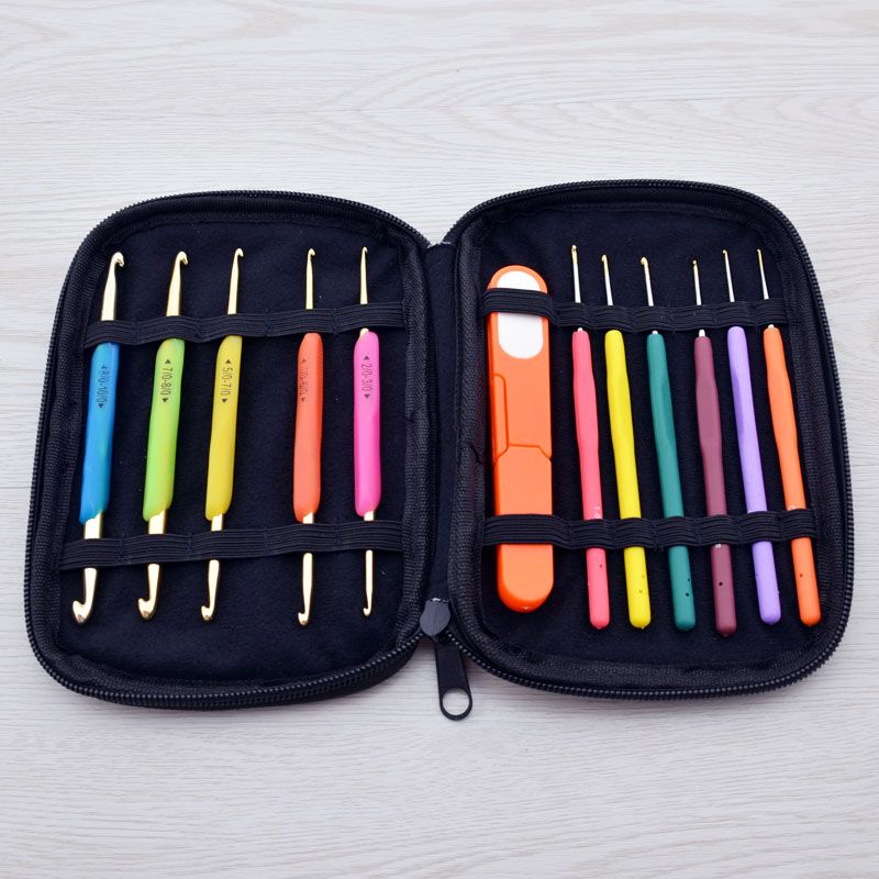 Manufacturers direct manual knitting set crochet set crochet combination package wholesale crochet set thumbnail