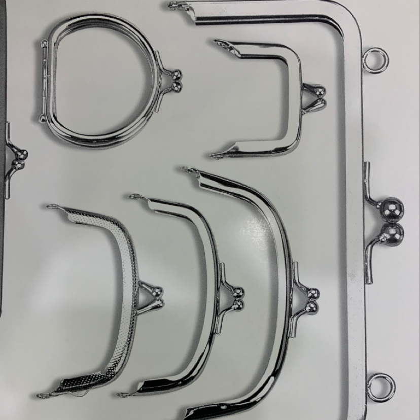 厂家直销热销新款钱包密口夹圆架大量现货高中低档钱包