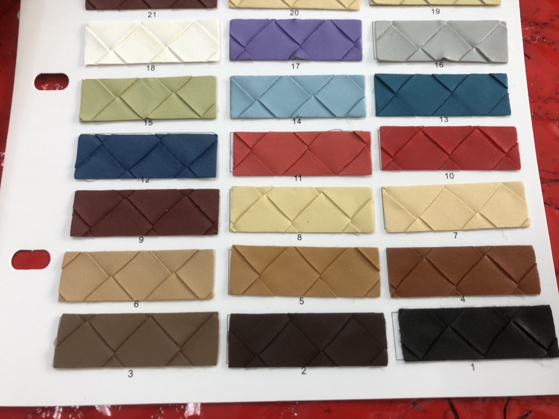 厂家直销热销新款   6288亚光编织纹 PVC皮革大量现货高中低档箱包沙发鞋材面料产品图