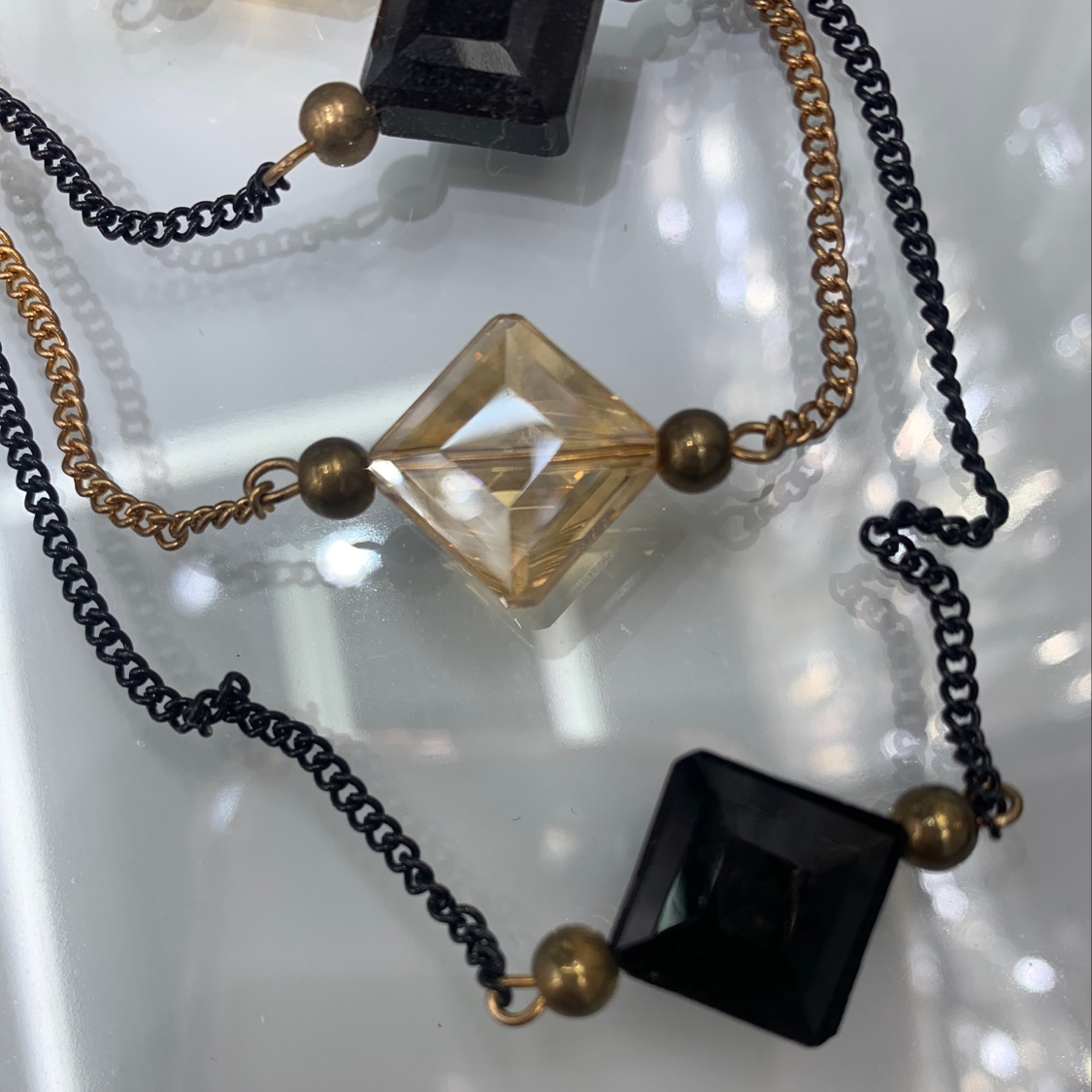 Crystal multi-layer sweater chain Specification image