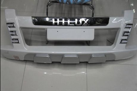 HILUX 2012+VIGO   FRONT BUMPER  LED 带灯前杠（VG 023A）