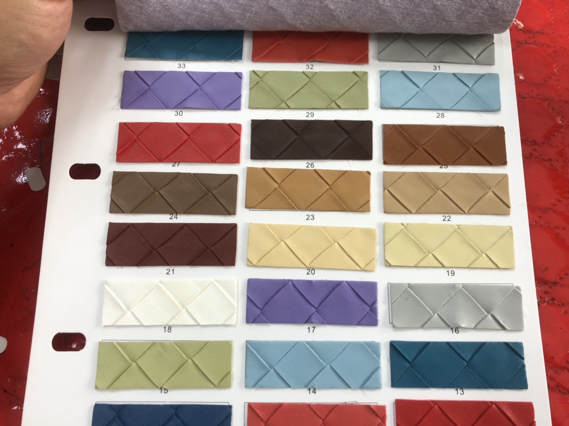 厂家直销热销新款   6288亚光编织纹 PVC皮革大量现货高中低档箱包沙发鞋材面料细节图