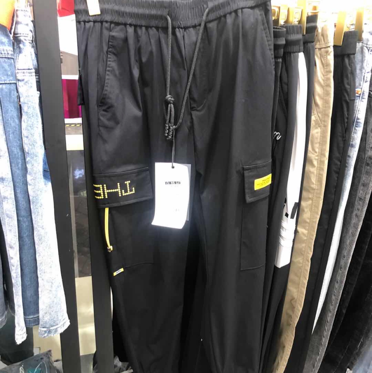 运动裤