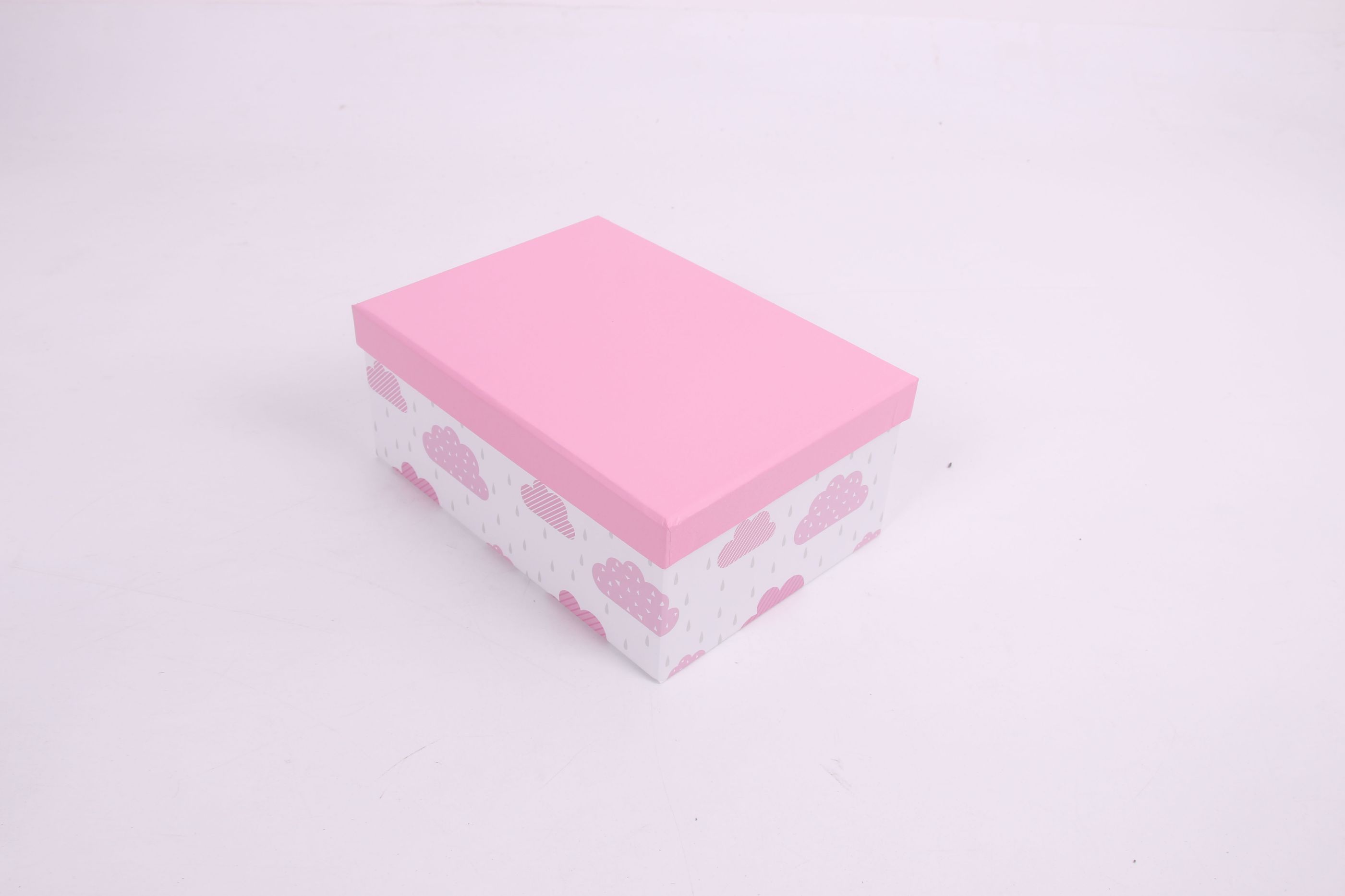 A regular rectangular ten-piece gift box Application Scenario