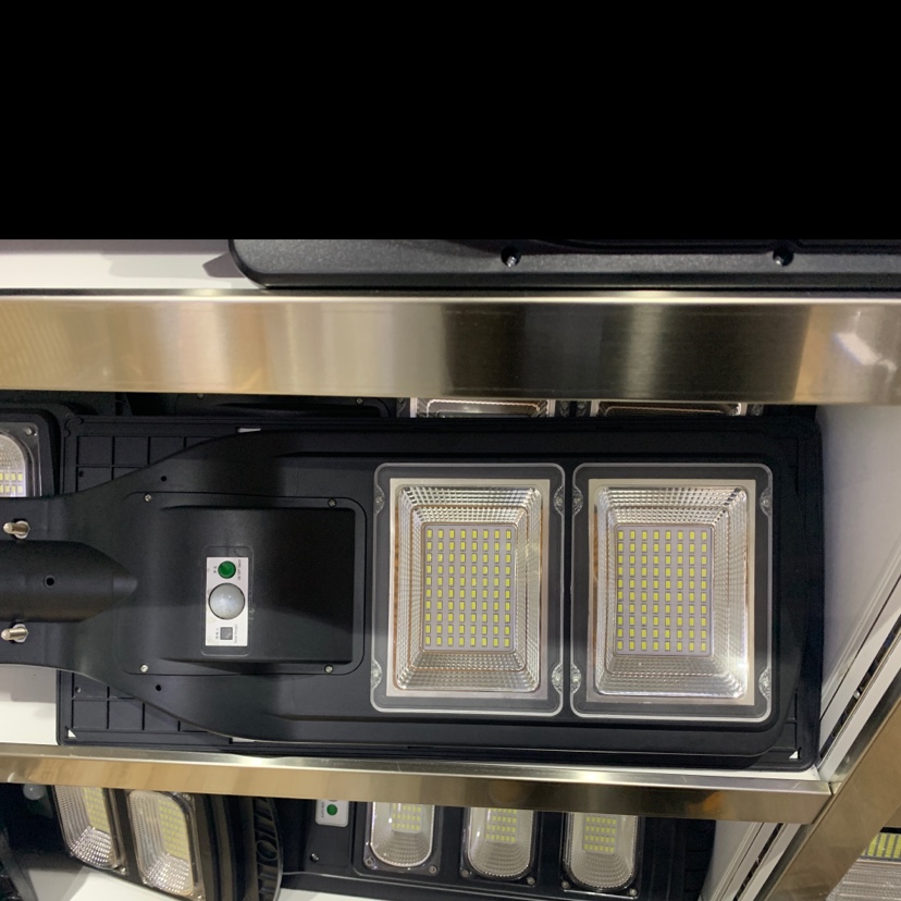 太阳能照明板详情图1