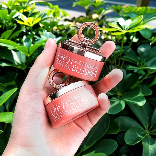 Liz 5287 Little Bell Pink Mushroom Head blush Highlights nude makeup for a natural blush toning finish details Picture