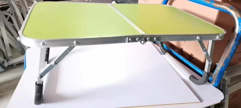 床上书桌折叠卡通图案书桌懒人书桌电脑桌吃饭学习桌铝合金折叠桌详情图6