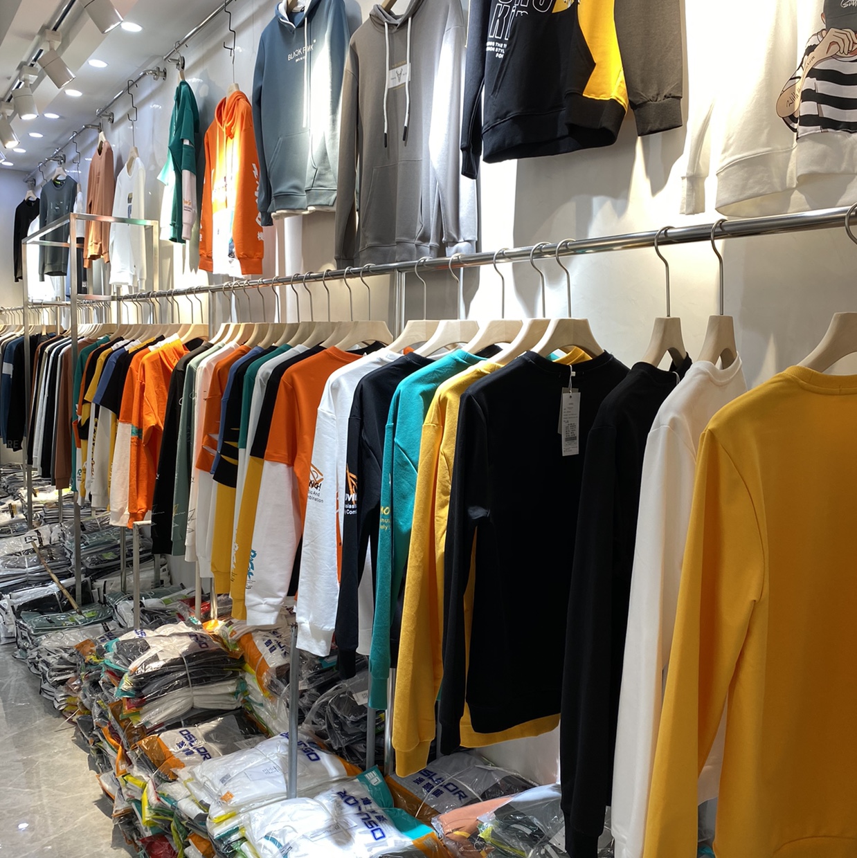 Extraordinary Youth describe pic - 3