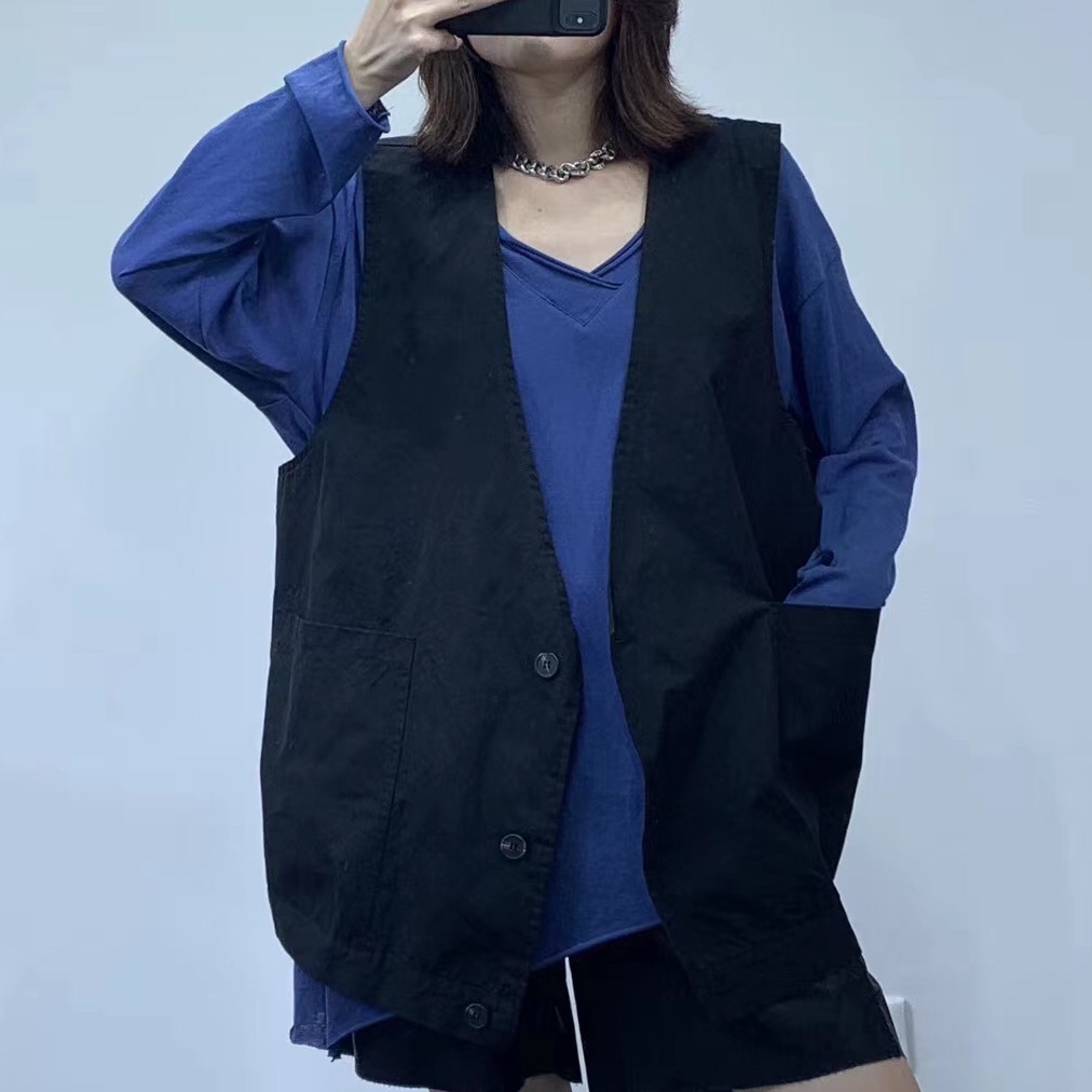 新款简约黑马甲